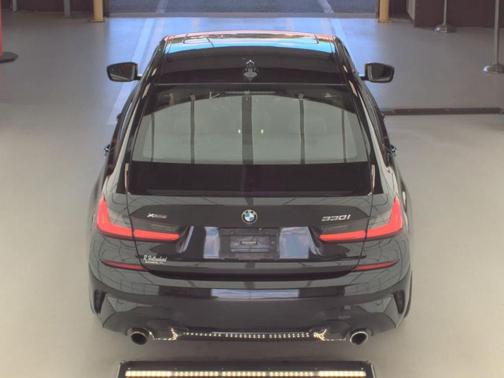 2019 BMW 330 i xDrive