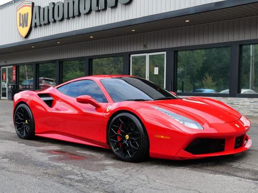 2017 Ferrari 488 GTB Coupe