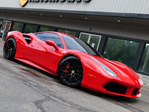 2017 Ferrari 488 GTB Coupe