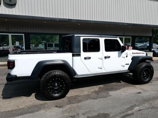 2020 Jeep Gladiator Sport S