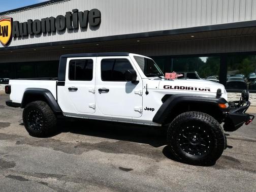 2020 Jeep Gladiator Sport S