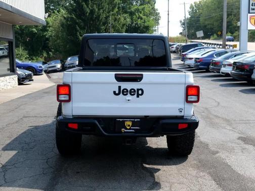 2020 Jeep Gladiator Sport S