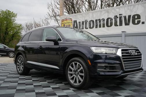 Black 2018 Audi Q7 3.0T Premium Plus