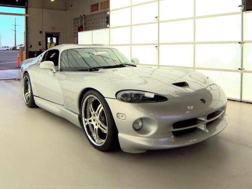 1999 Dodge Viper GTS