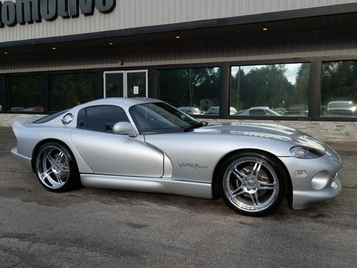 1999 Dodge Viper GTS