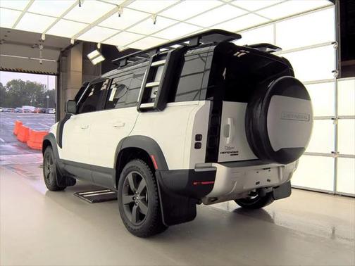 2020 Land Rover Defender 110 HSE