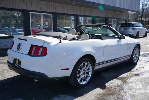 2010 Ford Mustang Premium