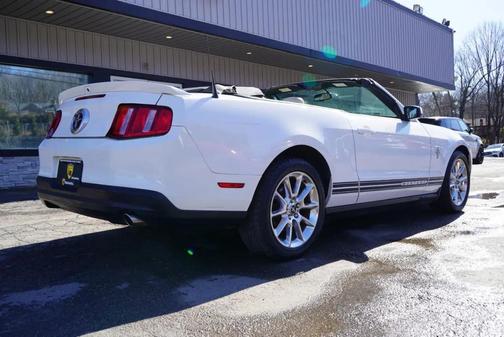 2010 Ford Mustang Premium