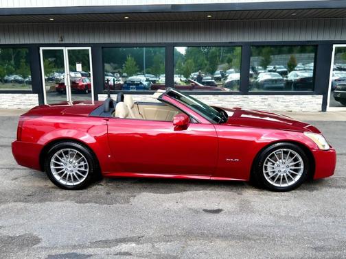 2008 Cadillac XLR Base