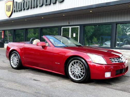 2008 Cadillac XLR Base