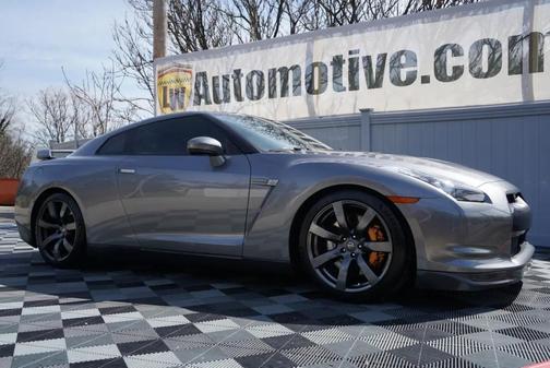 Gun Metallic 2010 Nissan GT-R Premium