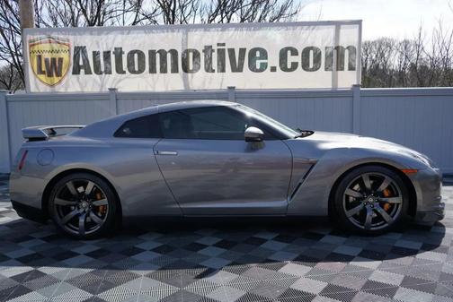 Gun Metallic 2010 Nissan GT-R Premium
