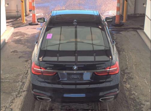 2018 BMW 750 i xDrive