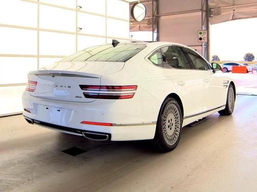 2022 Genesis G80 2.5T AWD