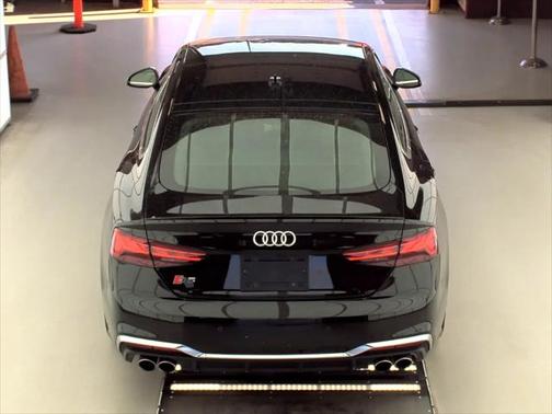 2022 Audi S5 Premium Plus TFSI quattro Tiptronic