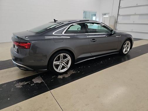 2022 Audi A5 45 S line Premium Plus