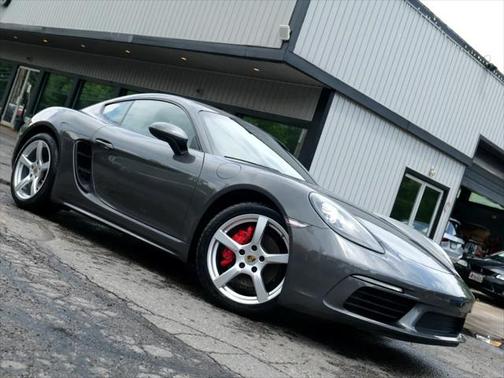 2018 Porsche 718 Cayman S