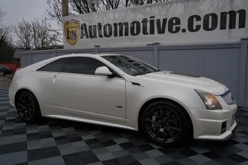 White Diamond Tricoat 2012 Cadillac CTS-V Base