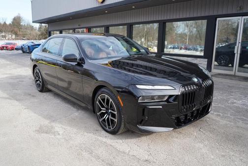 2023 BMW 760 i xDrive
