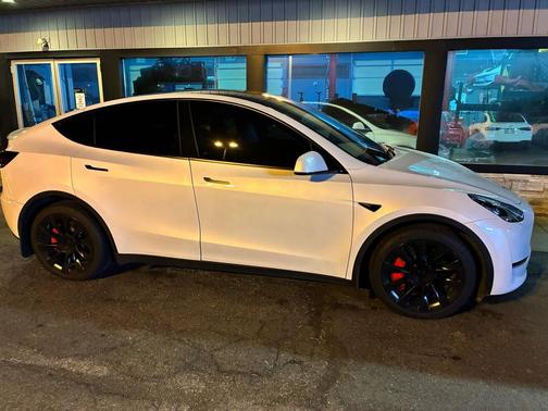 2020 Tesla Model Y Long Range Dual Motor All-Wheel Drive