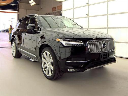 2016 Volvo XC90 T6 First Edition