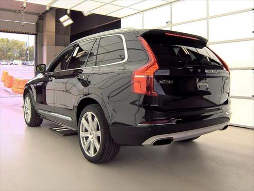 2016 Volvo XC90 T6 First Edition