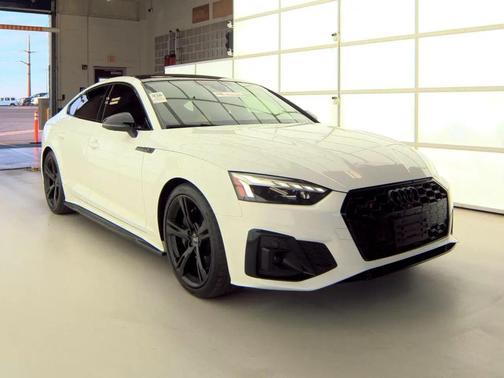2022 Audi S5 Premium Plus TFSI quattro Tiptronic