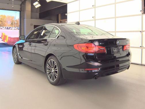 2019 BMW 530 i xDrive
