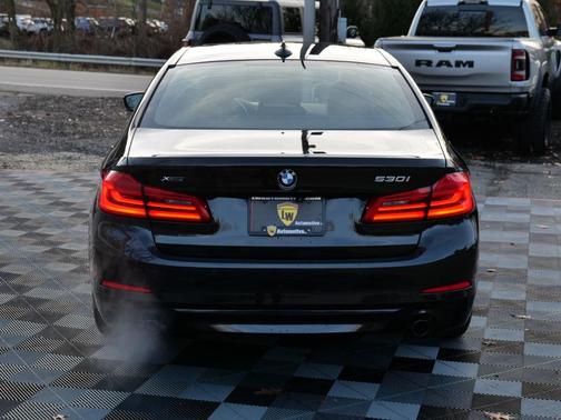2019 BMW 530 i xDrive
