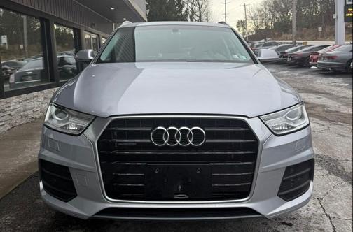 2017 Audi Q3 2.0T Premium Plus
