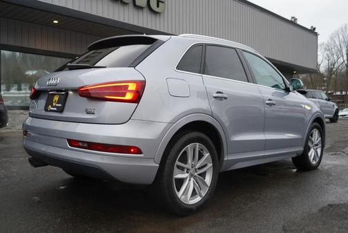 2017 Audi Q3 2.0T Premium Plus