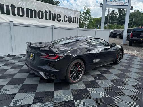 Carbon Flash Metallic 2024 Chevrolet Corvette Stingray w/2LT