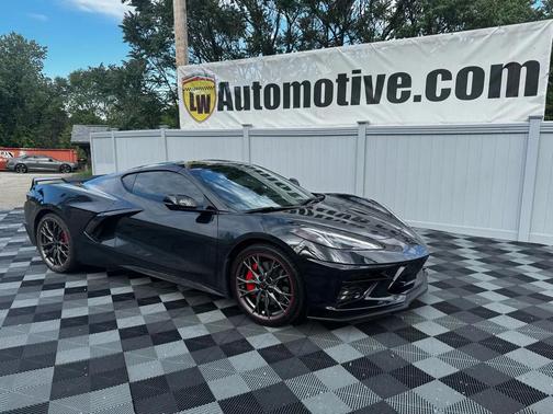 Carbon Flash Metallic 2024 Chevrolet Corvette Stingray w/2LT