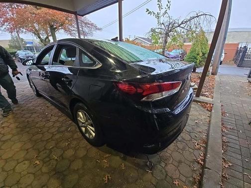 2018 Hyundai SONATA ECO