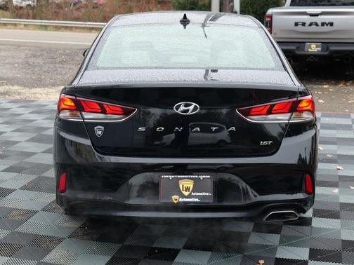 2018 Hyundai SONATA ECO