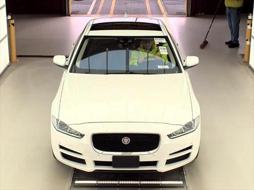 2018 Jaguar XE 25t Premium