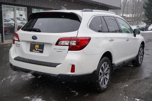 2017 Subaru Outback 3.6R Touring