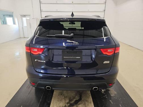 2018 Jaguar F-PACE 35t Prestige
