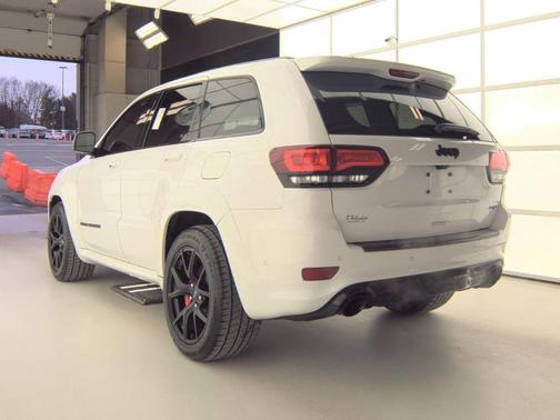 2020 Jeep Grand Cherokee SRT
