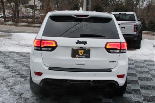 2020 Jeep Grand Cherokee SRT