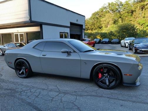 2017 Dodge Challenger SRT Hellcat