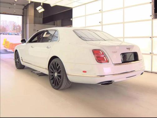 2019 Bentley Mulsanne Sedan
