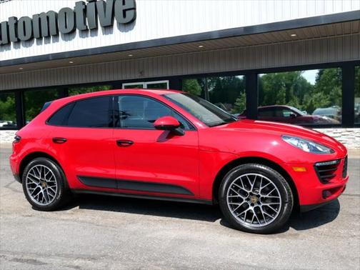 2018 Porsche Macan Base