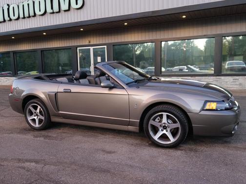 2003 Ford Mustang SVT Cobra