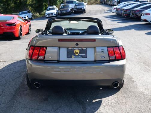 2003 Ford Mustang SVT Cobra