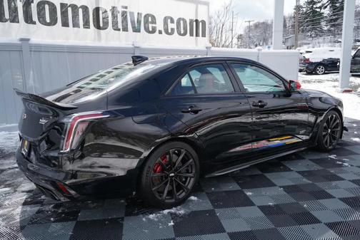2024 Cadillac CT4-V V-Series Blackwing