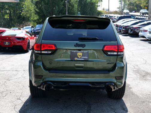 2020 Jeep Grand Cherokee SRT