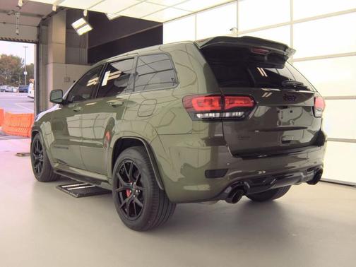 2020 Jeep Grand Cherokee SRT