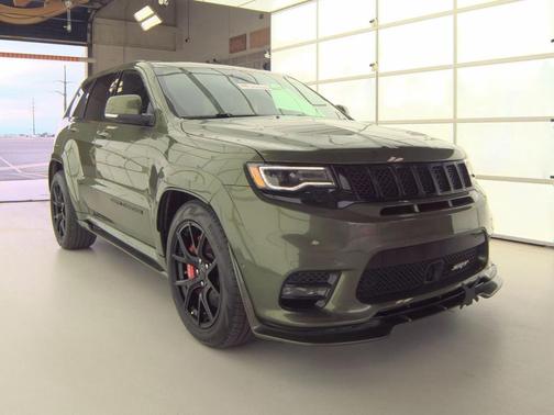 2020 Jeep Grand Cherokee SRT