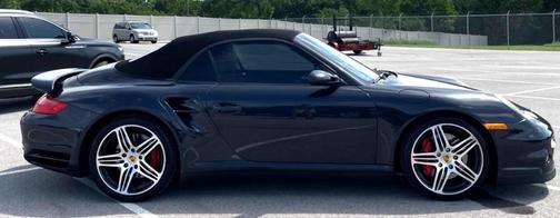 Photo 2 of 18 of 2008 Porsche 911 Turbo Cabriolet
